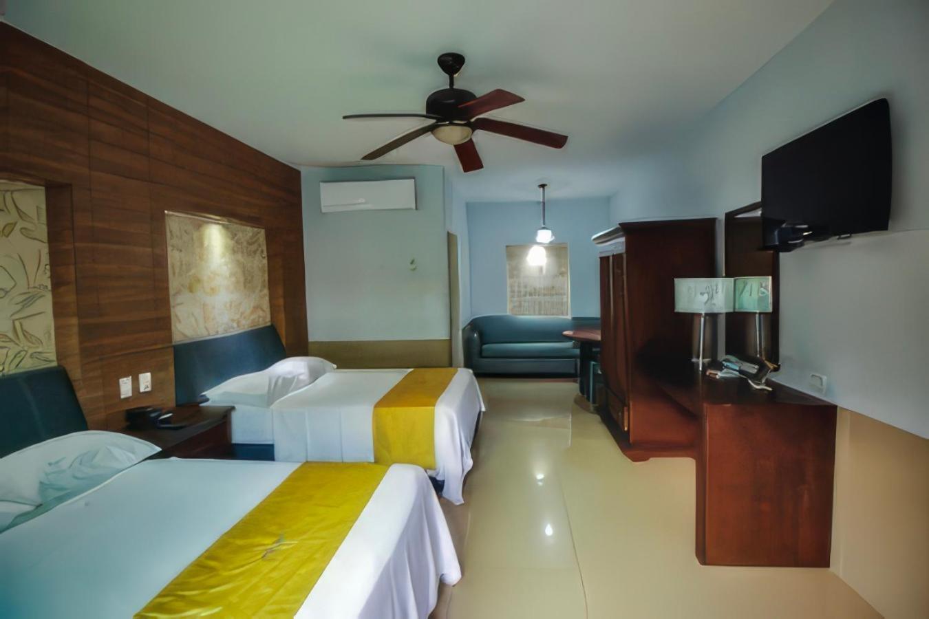 Hotel Maioris La Paz Esterno foto